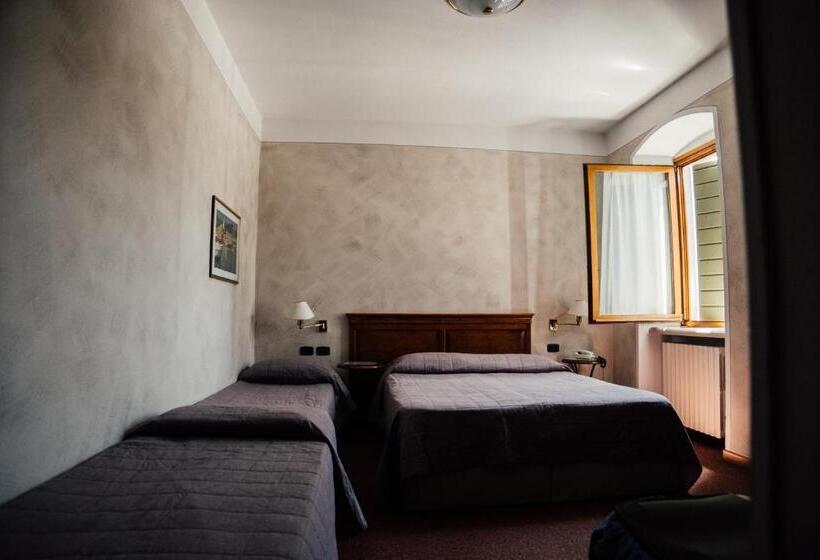 スタンダードトリプルルーム, Albergo La Meridiana