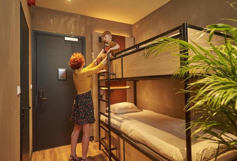 غرفة قياسية سرير بطابقين, City Center Lodge Utrecht