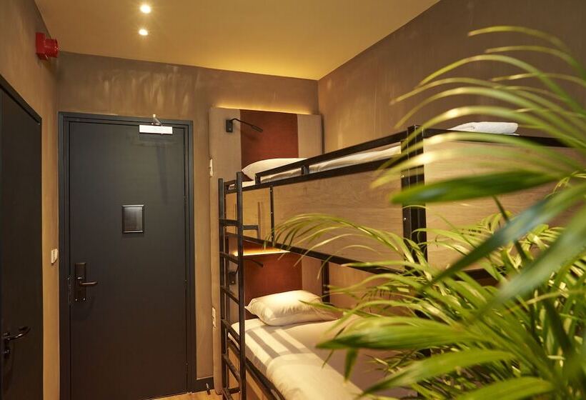 Номер Стандарт с Койками, City Center Lodge Utrecht