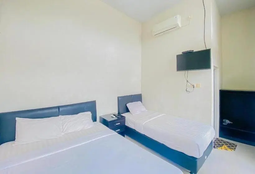 اتاق سوپریور, Reddoorz Syariah Near Universitas Muhammadiyah Jember