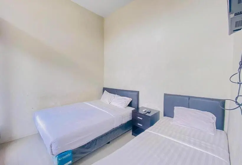 اتاق سوپریور, Reddoorz Syariah Near Universitas Muhammadiyah Jember