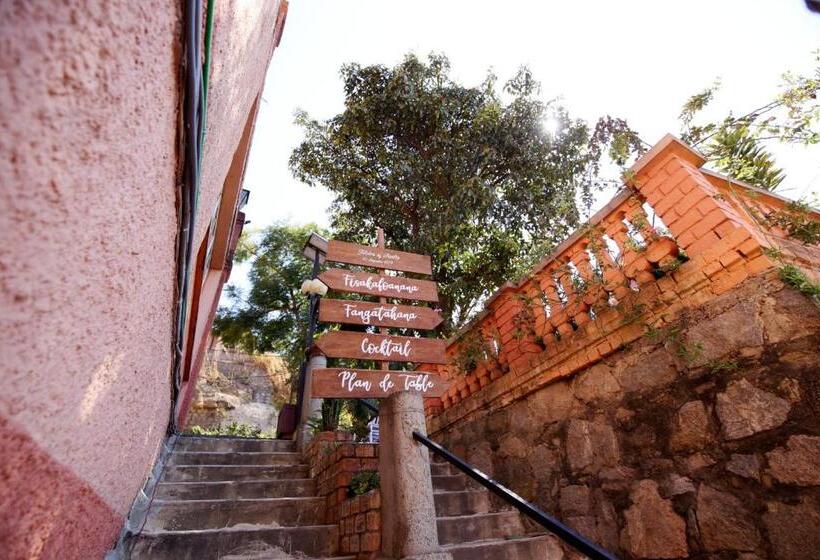 اتاق استاندارد, Relais De La Haute Ville Tana