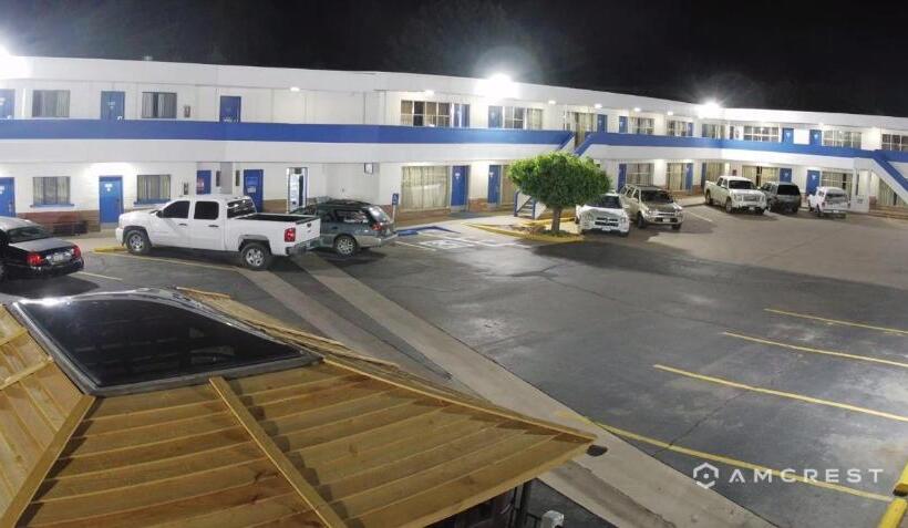 Люкс Повышенной Комфортности, Motel 6canon City, Co 7194581216