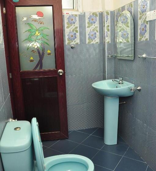 클래식 4인 룸, Akiko Rest