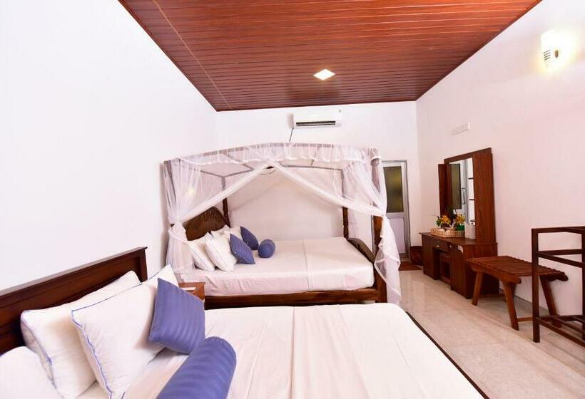 חדר סטנדרט עם מיטת קינג, Ariya Rest & Ayurveda Spa