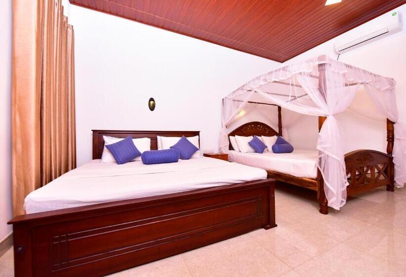 חדר סטנדרט עם מיטת קינג, Ariya Rest & Ayurveda Spa