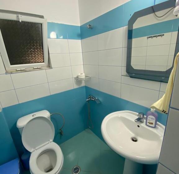 استودیوی استاندارد با چشم‌انداز دریا, Vila Panorama Ksamil