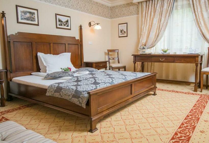 Номер Стандарт, Pension Noblesse