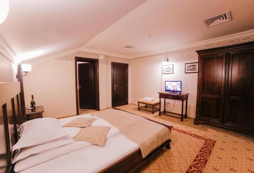 Номер Стандарт, Pension Noblesse