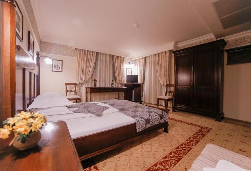 Номер Стандарт, Pension Noblesse