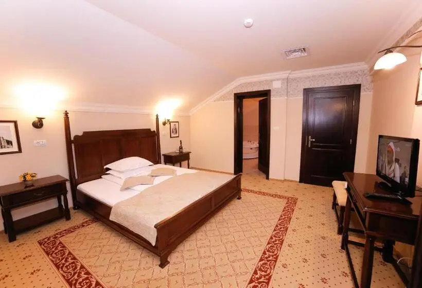 スイート, Pension Noblesse