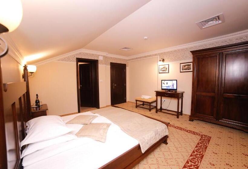 Люкс, Pension Noblesse