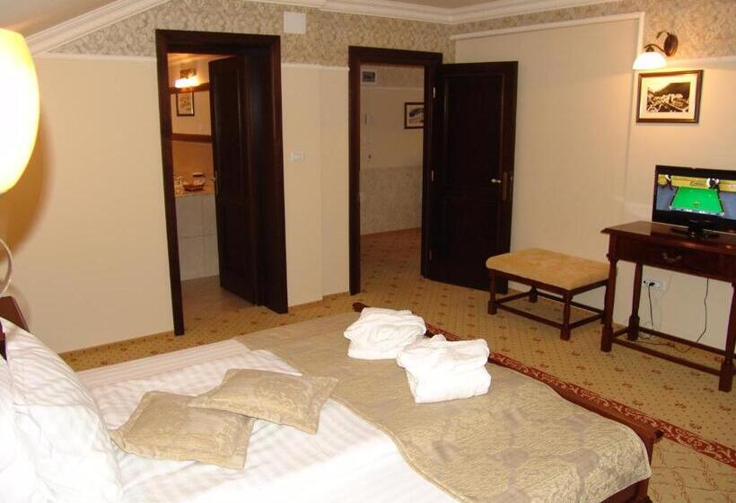 Люкс, Pension Noblesse