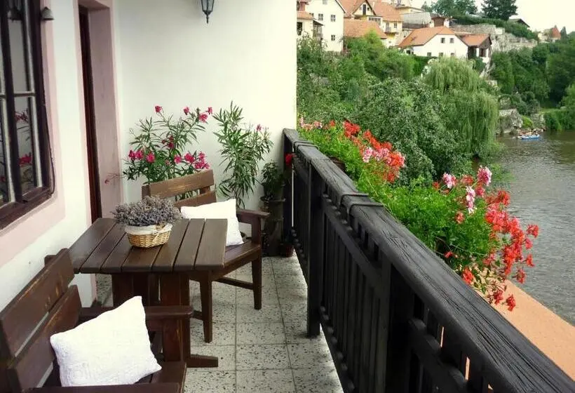 Standard-huone Parveke, Pension Plešivecká 119