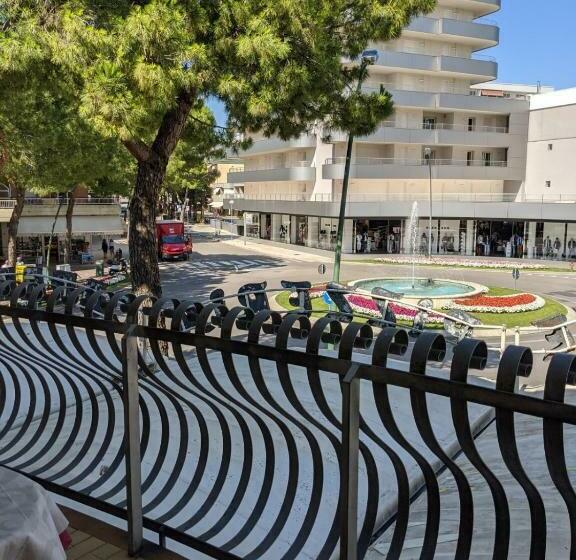 スタンダードルーム, Corallo