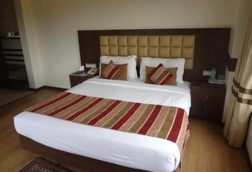 اتاق پرمیوم, The Legend Inn @nagpur