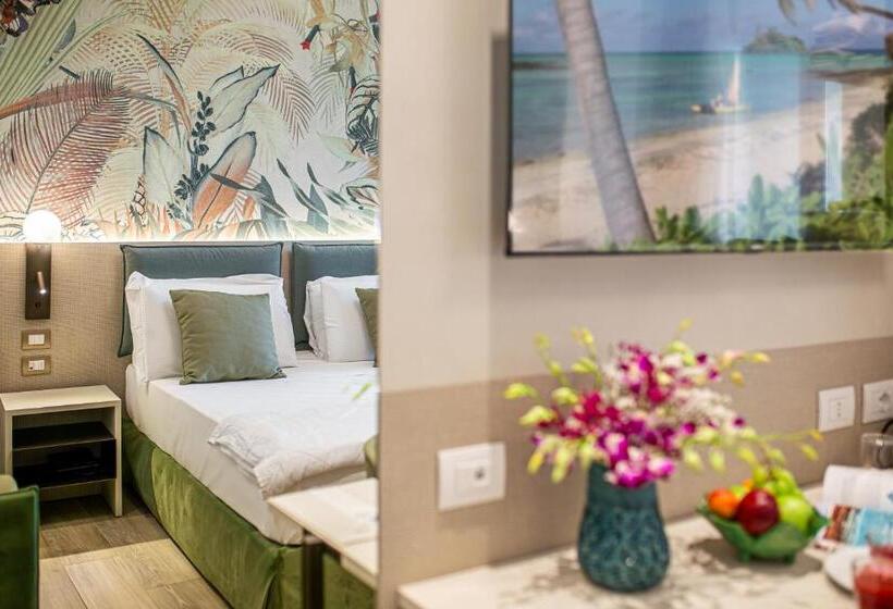 スタンダード４人部屋, Life