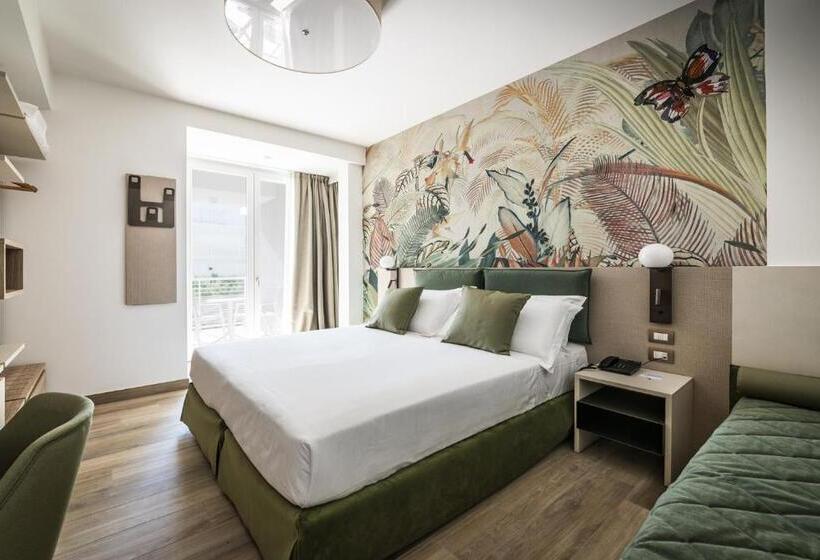 テラス付きスタンダードルーム, Life