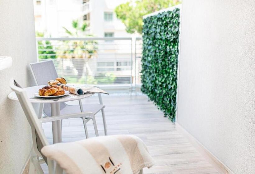 テラス付きスタンダードルーム, Life