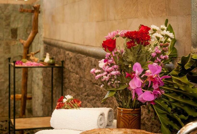 חדר סופריור עם מרפסת, Taman Rahasia Tropical Sanctuary And Spa