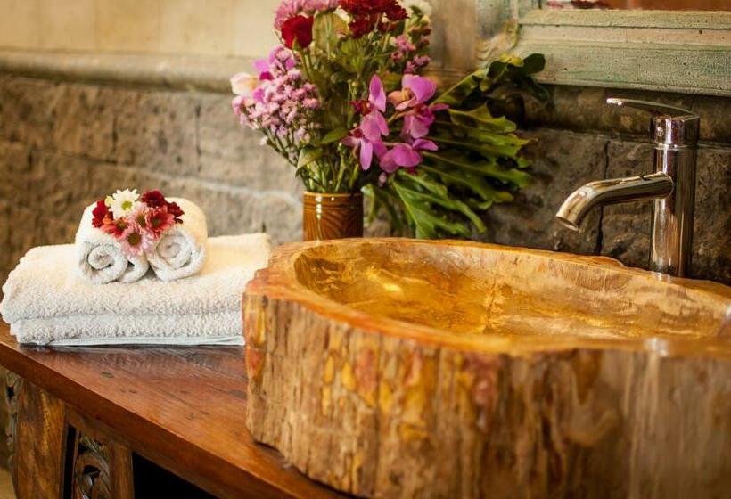 חדר סופריור עם מרפסת, Taman Rahasia Tropical Sanctuary And Spa