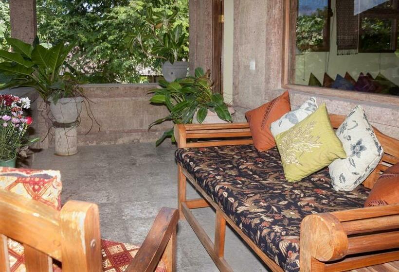 חדר סופריור עם מרפסת, Taman Rahasia Tropical Sanctuary And Spa