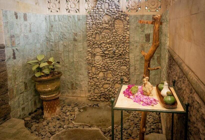 חדר סופריור עם מרפסת, Taman Rahasia Tropical Sanctuary And Spa