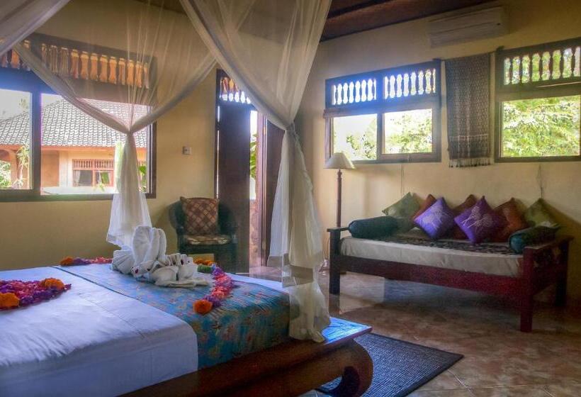 חדר סופריור עם מרפסת, Taman Rahasia Tropical Sanctuary And Spa