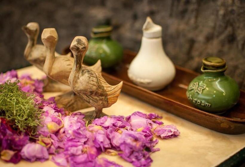 חדר סופריור עם מרפסת, Taman Rahasia Tropical Sanctuary And Spa