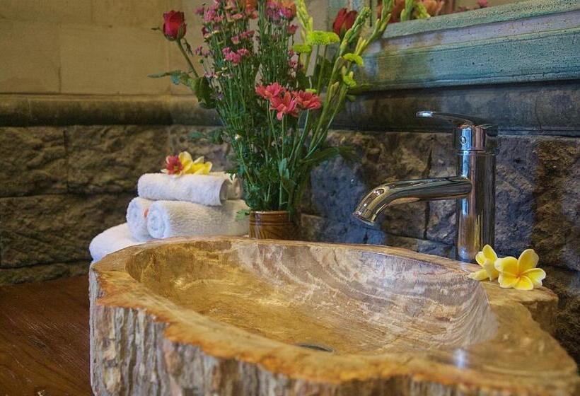 חדר דלוקס נוף לגינה, Taman Rahasia Tropical Sanctuary And Spa