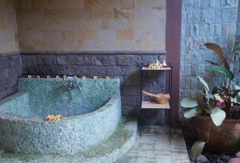 חדר דלוקס נוף לגינה, Taman Rahasia Tropical Sanctuary And Spa