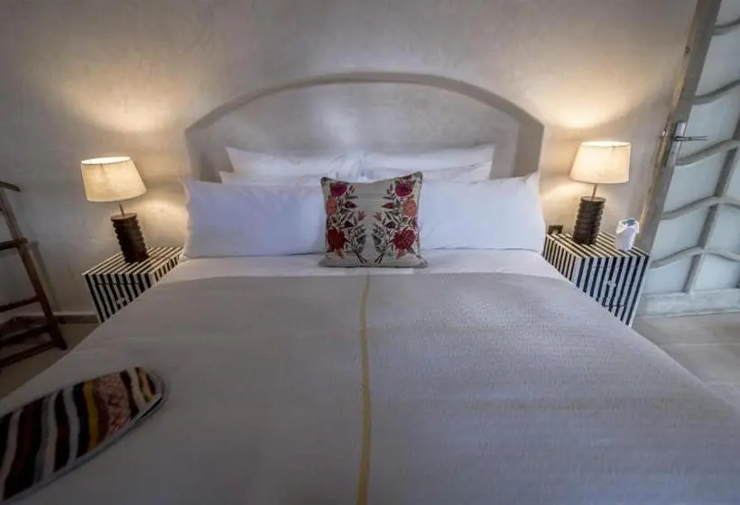 اتاق لوکس, Dar Mayshad Riad   Luxurious Boutique Hotel In The Medina