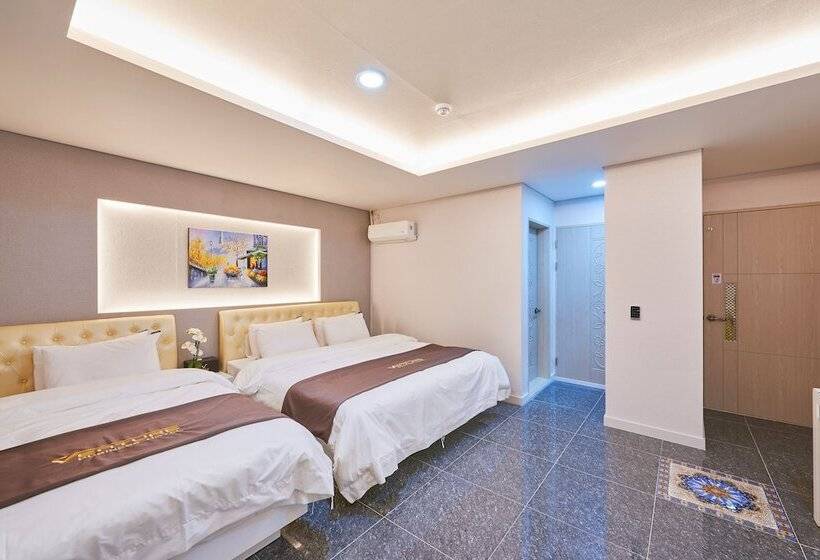 デラックスルーム, Hound Hotel Sangmu