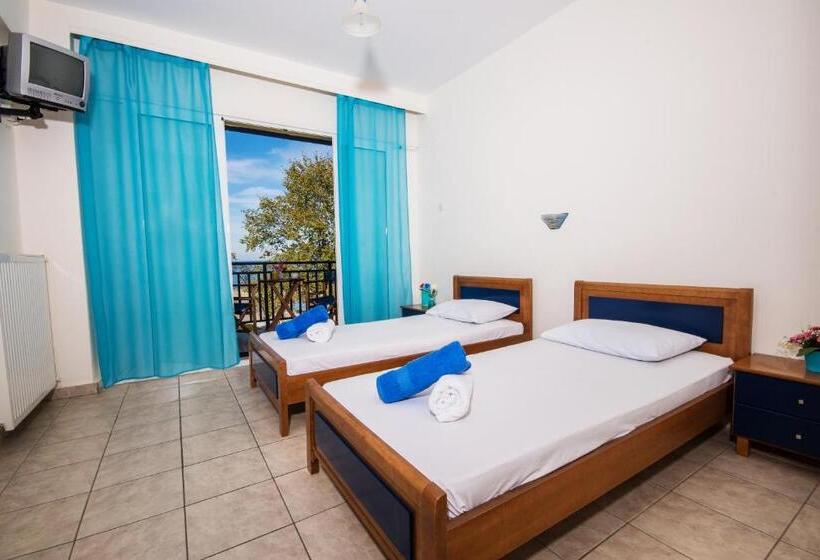 带1个卧室的带海景的公寓, Vlassis