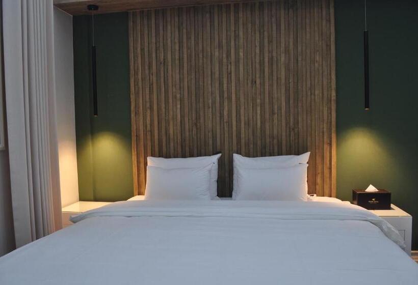 デラックスルーム, Hound Hotel Sangmu