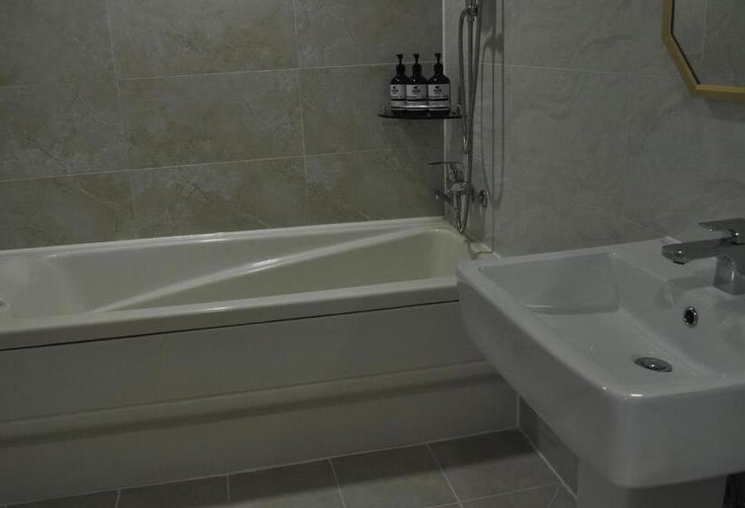 デラックスルーム, Hound Hotel Sangmu