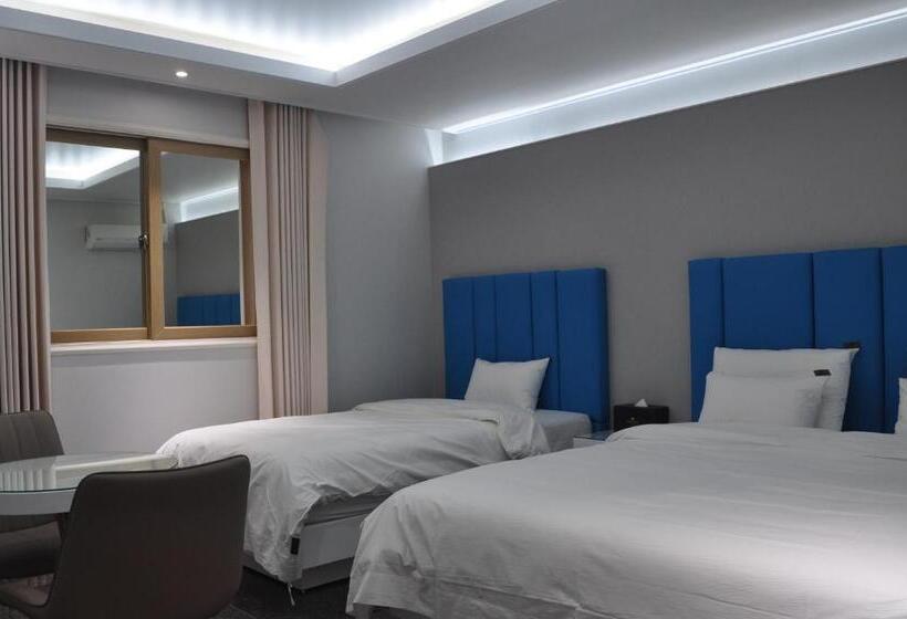 スーペリアールーム, Hound Hotel Sangmu