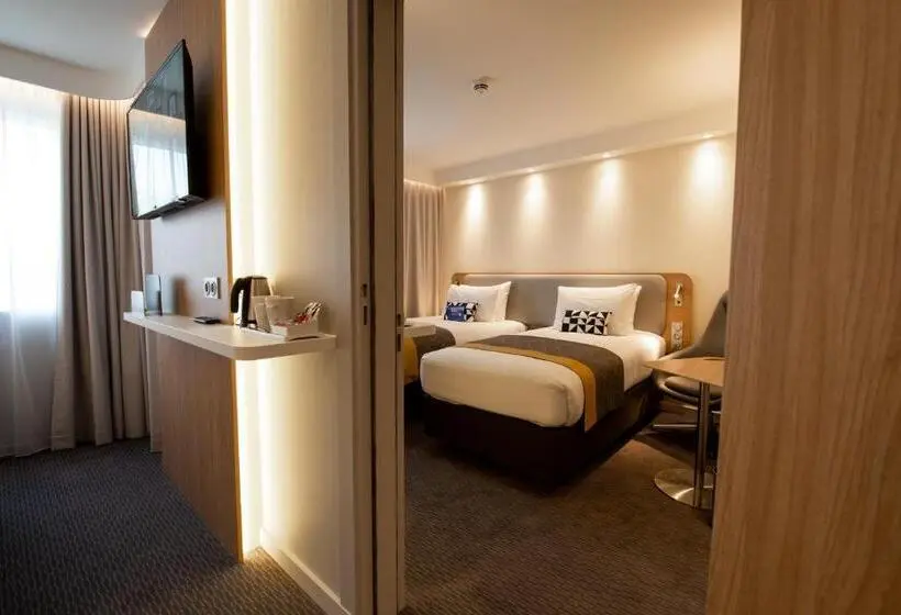 身障者適用スタンダードルーム, Holiday Inn Express   Arcachon   La Teste, An Ihg