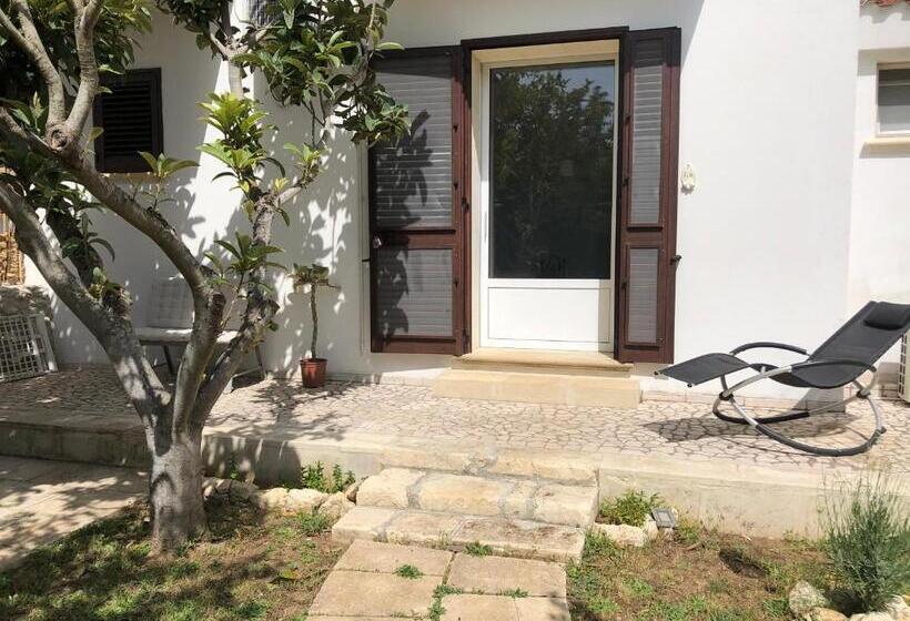 חדר סטנדרט לשלושה, B&b Tenuta La Cornula