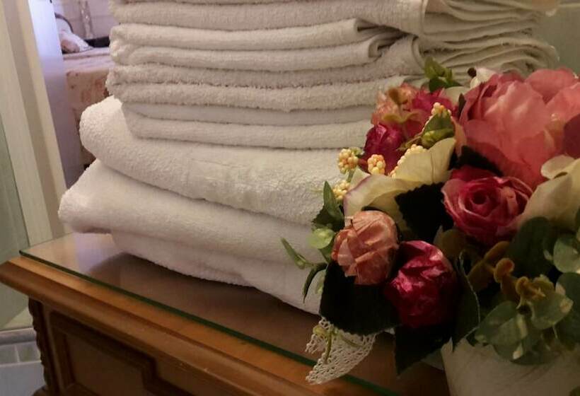 سوییت خانوادگی, Palazzo Salini Luxury B&b