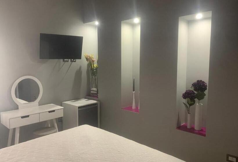 اتاق استاندارد, Le Stanze Di Dalia