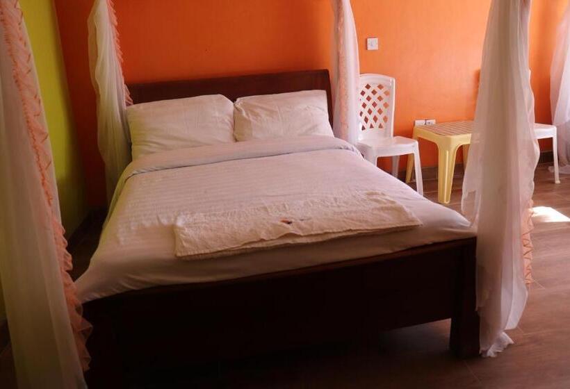 اتاق اکونومی, Bomani