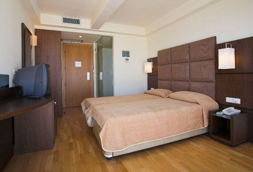 غرفة قياسية, Arion Athens