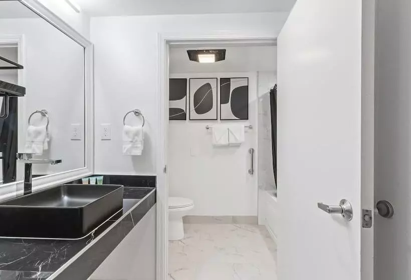 اتاق استاندارد با 2 تخت دوبل, Ascot Suites Morro Bay