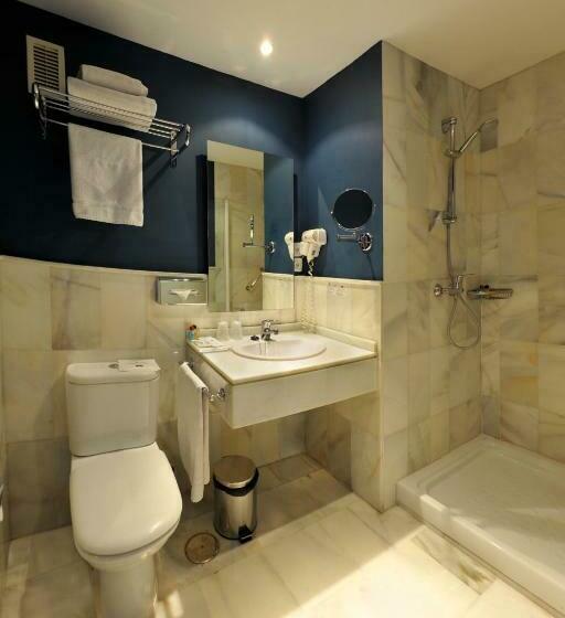 اتاق استاندارد یک نفره, Atarazanas Malaga Boutique