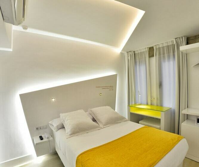 اتاق سوپریور, Atarazanas Malaga Boutique