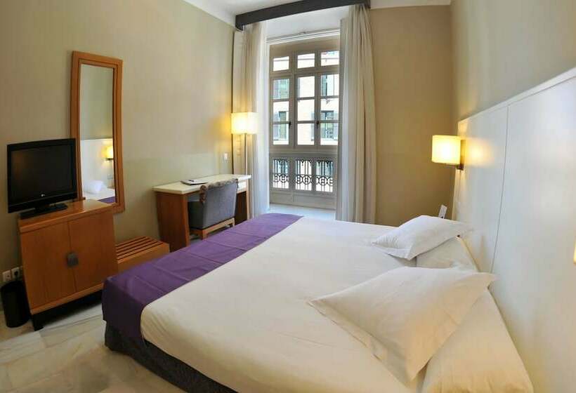 اتاق سوپریور, Atarazanas Malaga Boutique