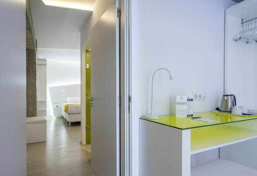 اتاق سوپریور, Atarazanas Malaga Boutique