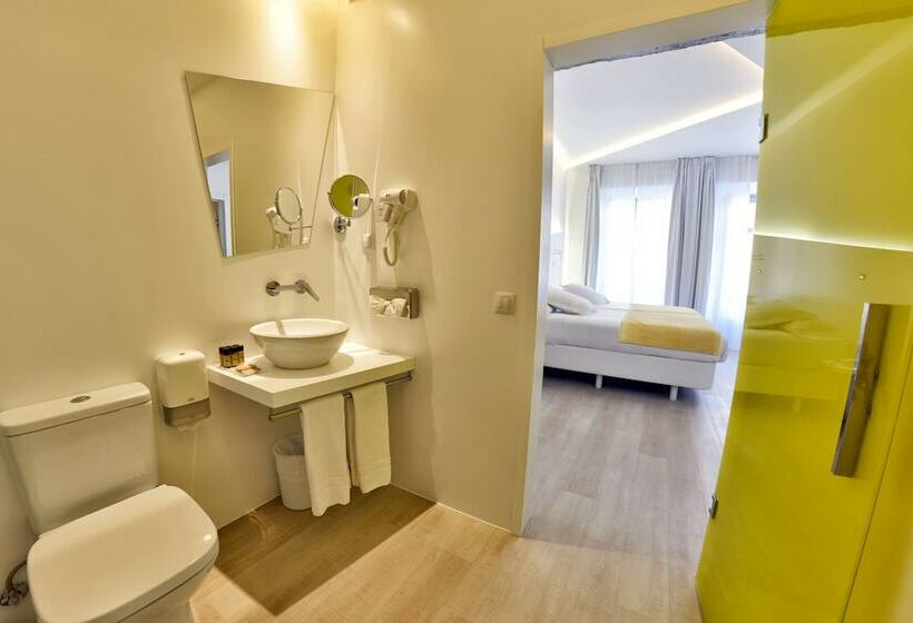 اتاق سوپریور, Atarazanas Malaga Boutique