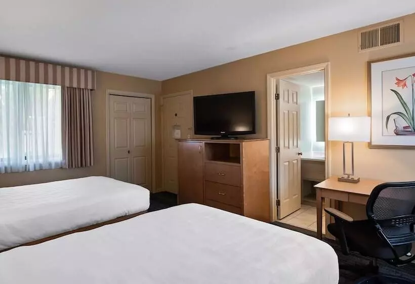 ２ダブルベッドのスタンダードルーム, Best Western Inn & Suites Rutland Killington